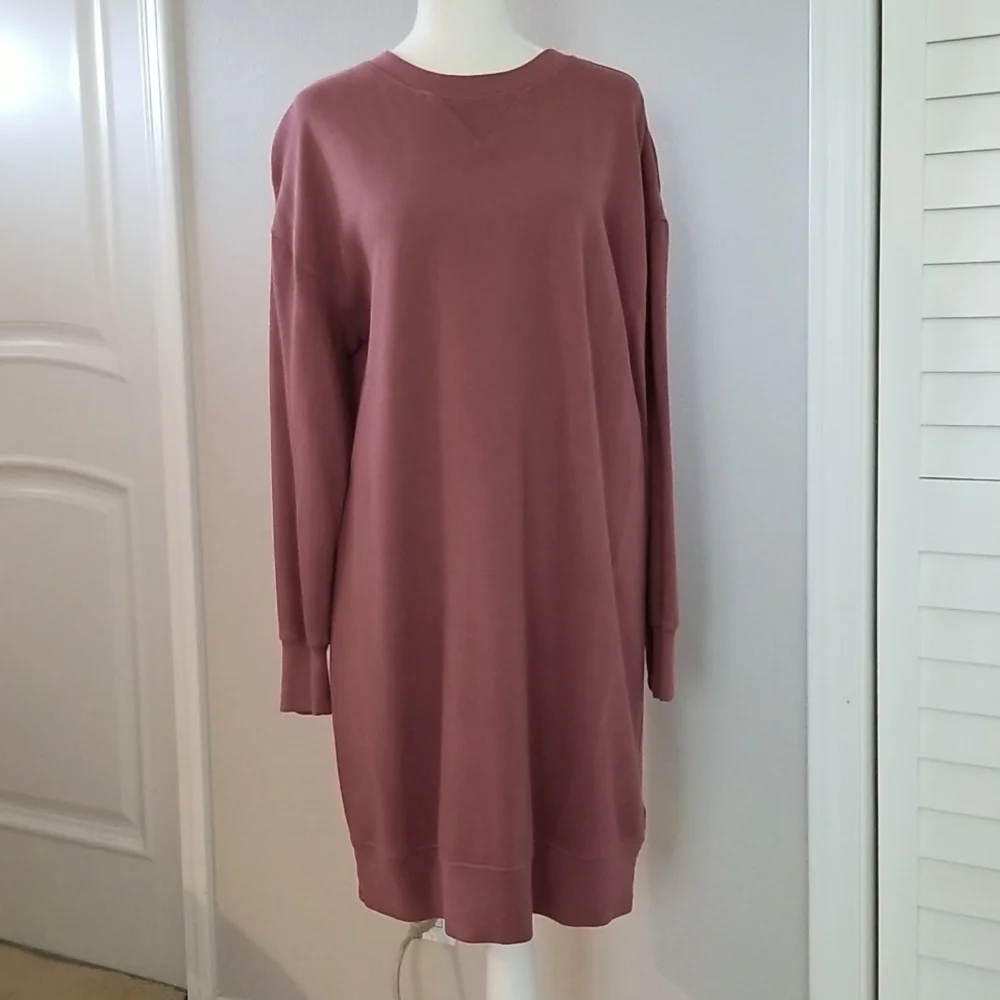 Old Navy Garment-Dyed Sweatshirt Shift Dress Petite - Picture 2 of 6